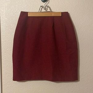 Red and black houndstooth skirt